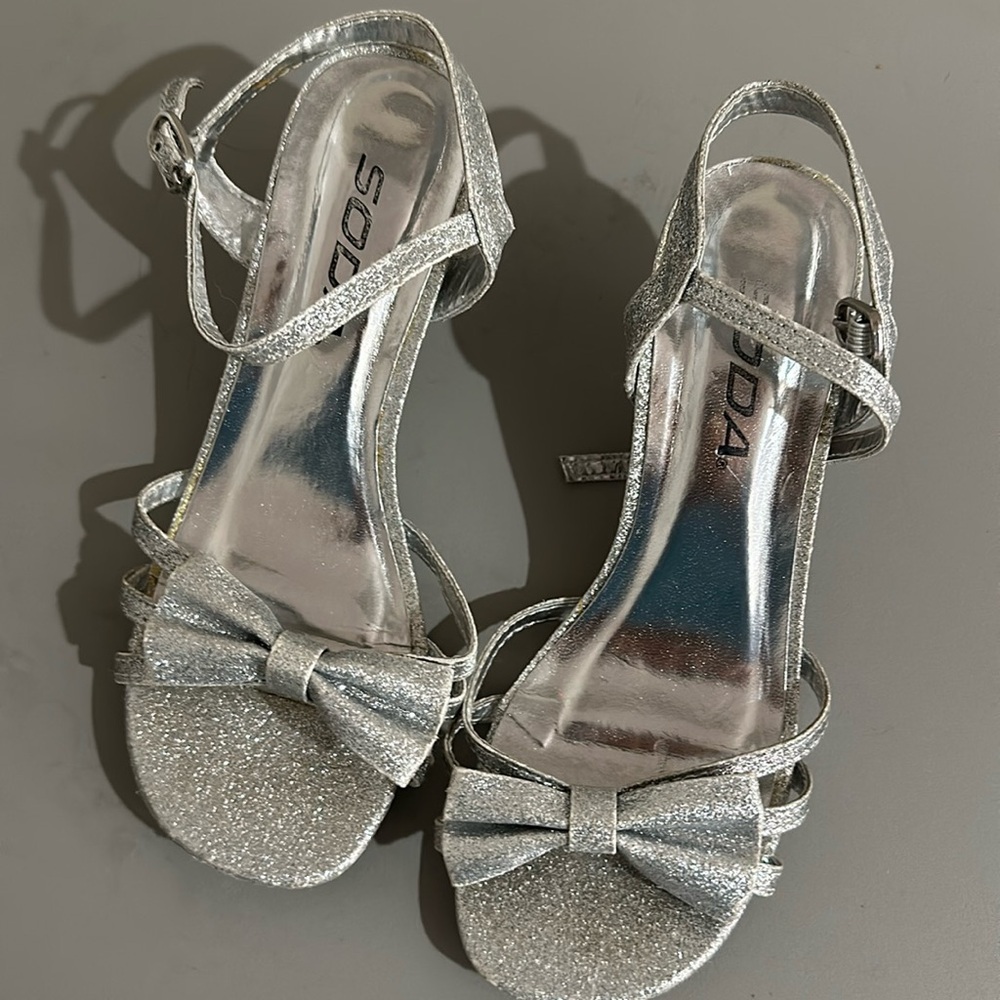 Like girl sparkly heels